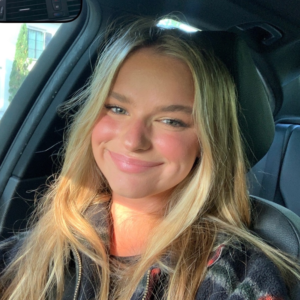 Meet your Posher, Zoë